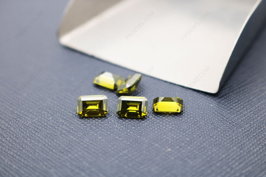 Cubic-Zirconia-Peridot-Dark-shade-Octagon-Emerald-Cut-5x7mm-gemstones-CZ28-IMG_5469