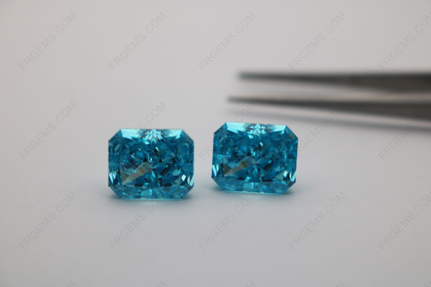 Octagon Shape Crushed Ice Cut Aquamarine Blue Color Cubic Zirconia 5A Best Quality 11x9mm Loose gemstones Bulk Wholesale