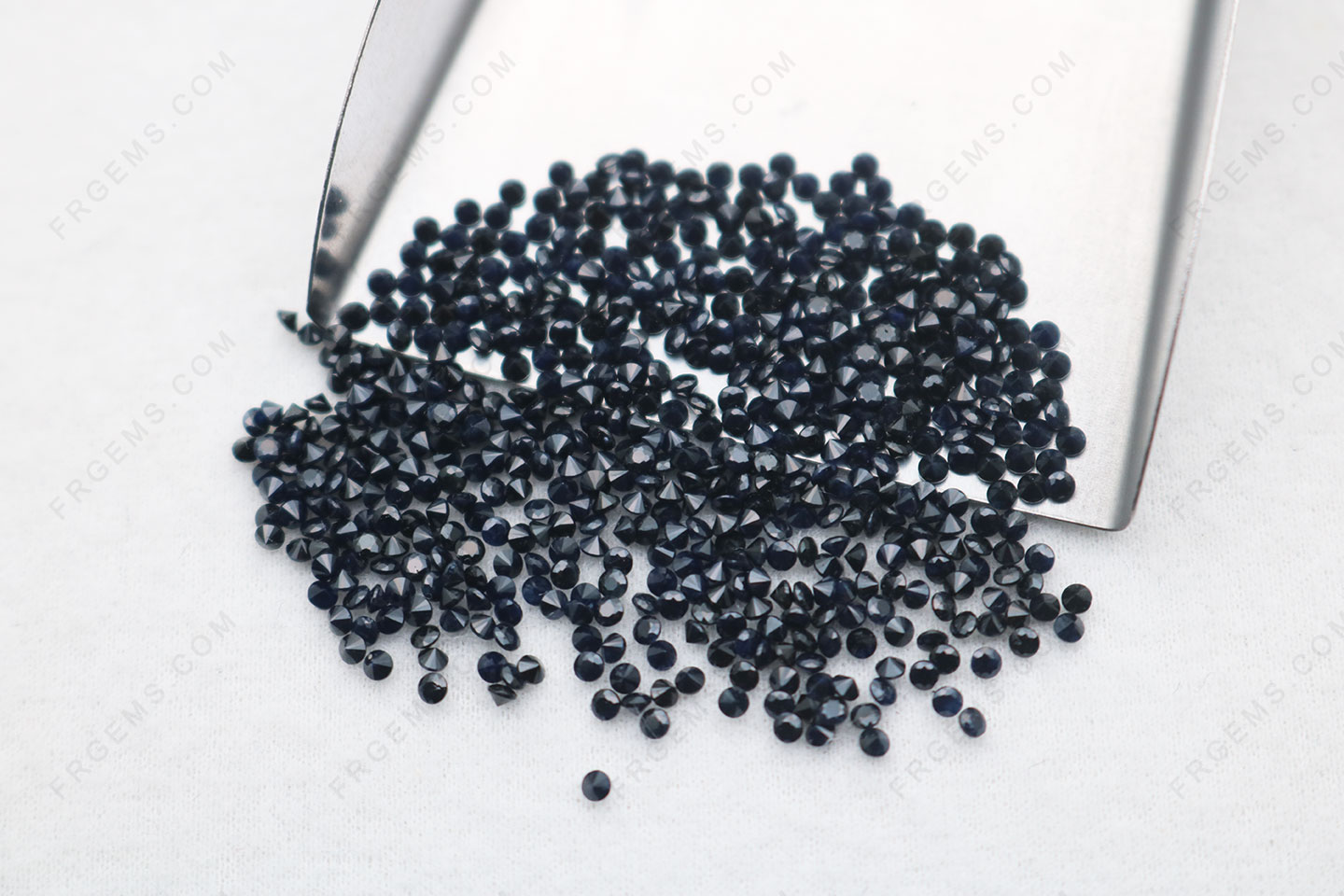 Natural Genuine Black Sapphire Round Shape faceted Melee 1.50mm loose gemstones bulk wholesale