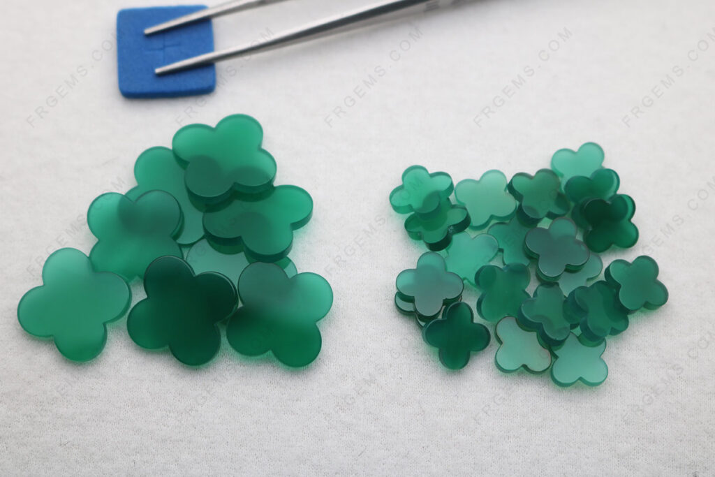 Natural-Green-agate-four-leaf-Clover-Shape-10x10mm-and-17x17mm-loose-gemstones-bulk-wholesale-IMG_7126