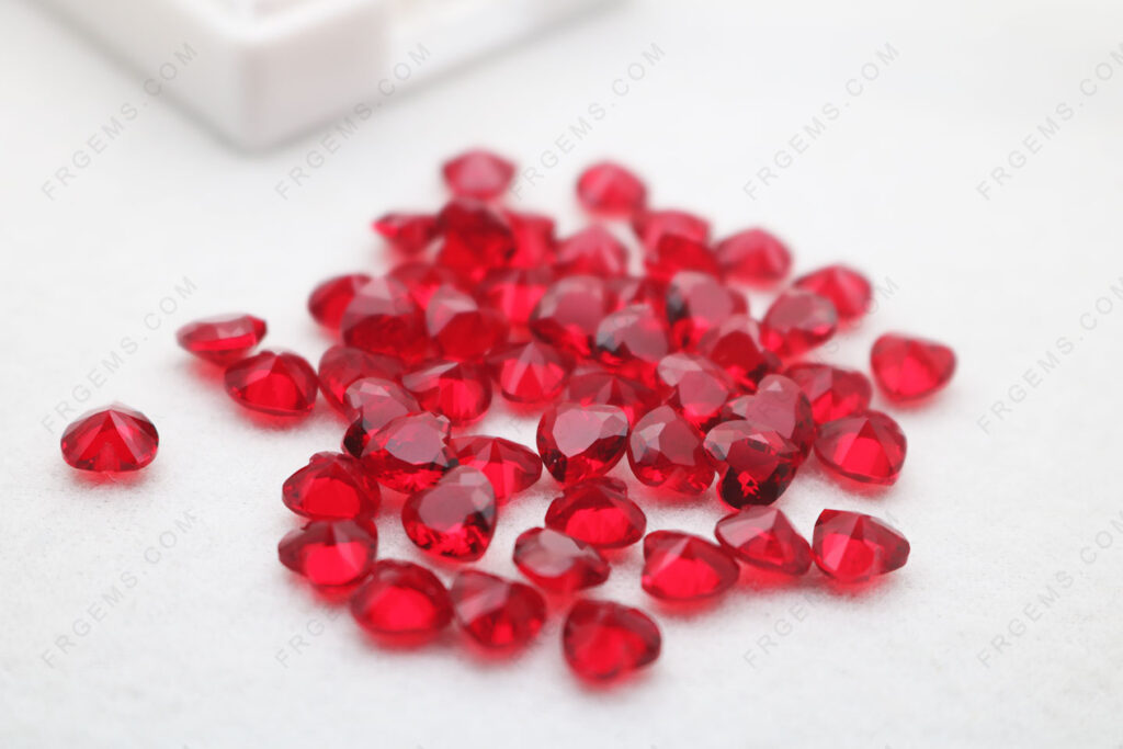 Glass-Red-Dark-Color-BR112#-Heart-Shape-Faceted-6x6mm-Loose-Gemstones-suppliers-in-China-IMG_7400