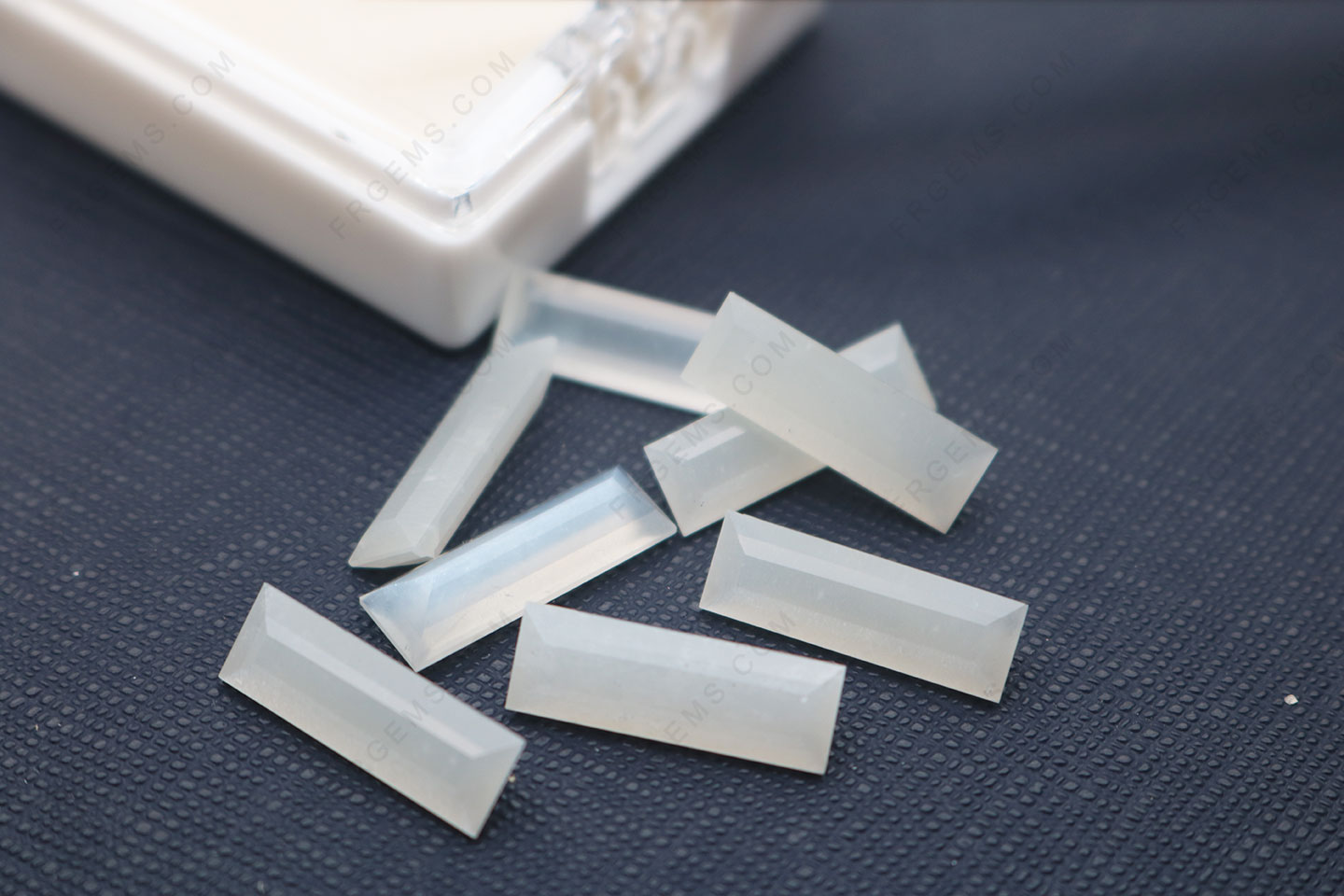 Wholesale Natural Genuine White Moonstone Baguette Faceted 18x6mm Loose Gemstones Suppliers in China