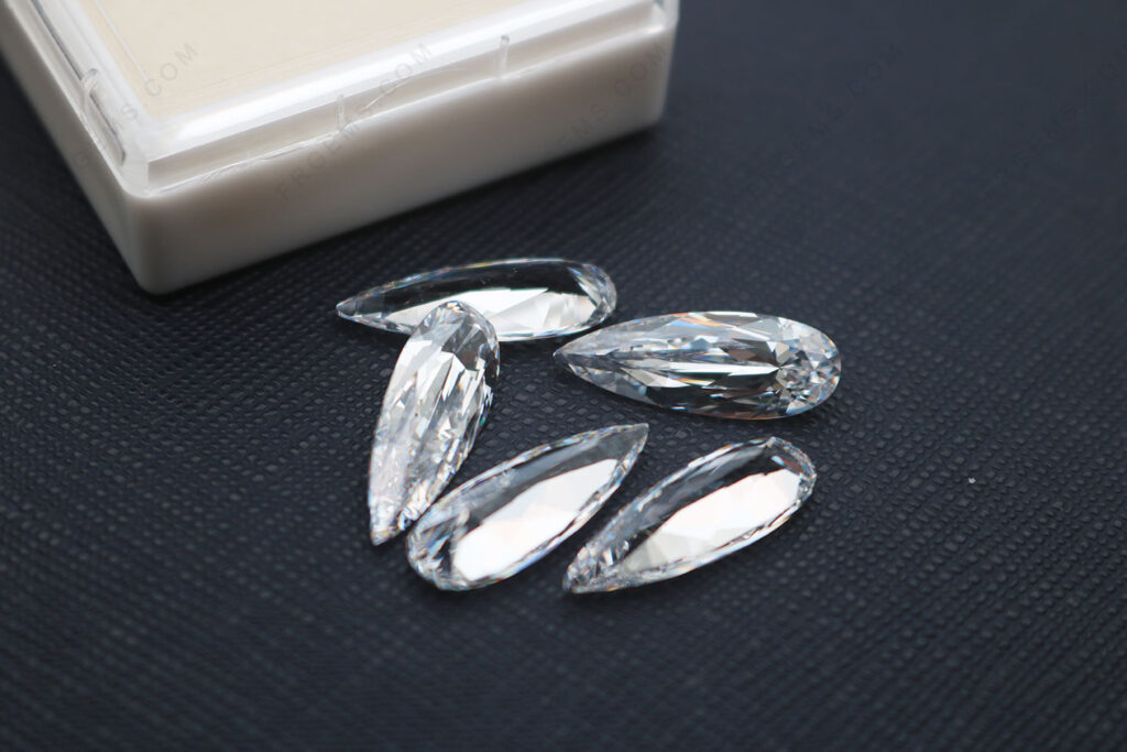 5A-Best-quality-White-Clear-Color-Cubic-Zirconia-custom-pear-shaped-faceted-19x7mm-loose-Gemstones-China-wholesale-IMG_7620