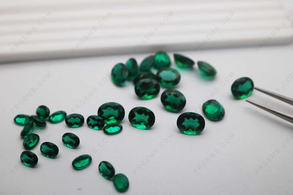 Lab-Emerald-Green-Zambia-Green-Color-Oval-Shape-faceted-10x8mm-7x5mm-Loose-Gemstones-Wholesale-IMG_7469