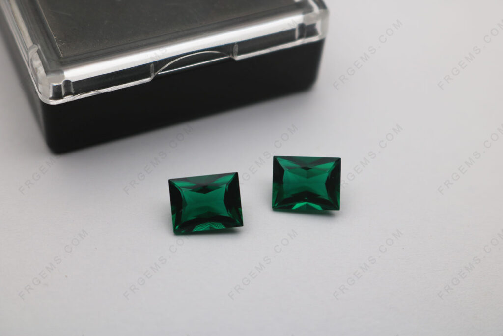 Lab-Grown-Emerald-Green-Zambia-Green-Color-Rectangle-Princess-cut-9x7mm-Loose-Gemstones-Suppliers-IMG_7574