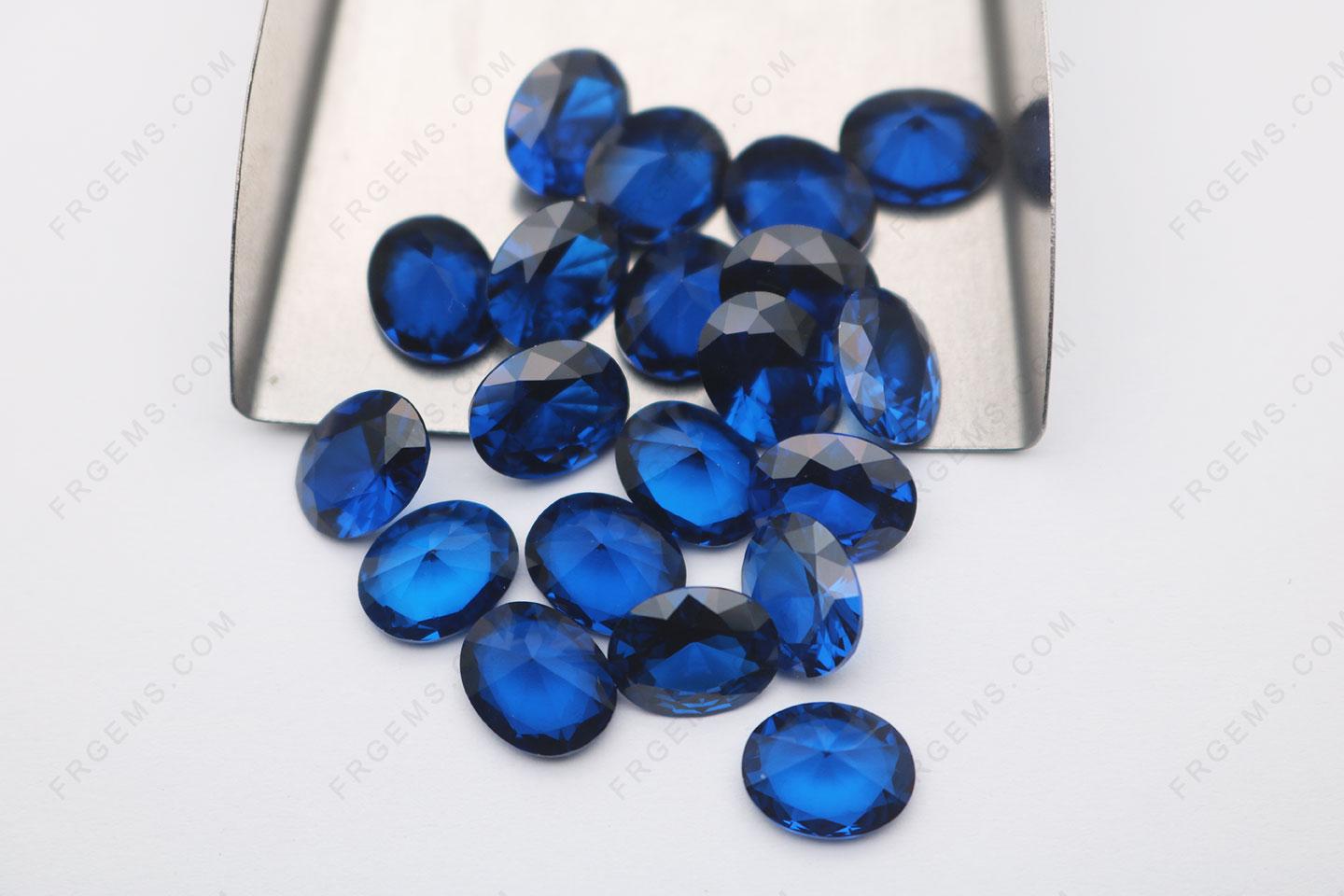 Spinel Sapphire blue Color 113# Oval Shape 10x8mm faceted loose Gemstones China Manufacturers