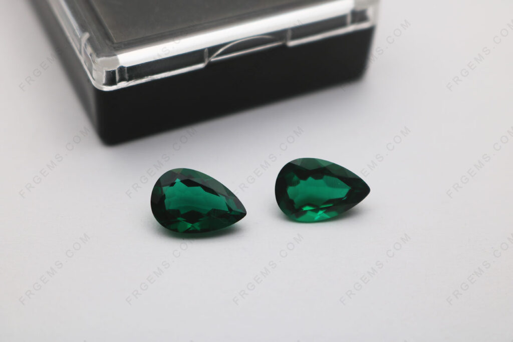 Lab-Emerald-Zambia-Green-color-Pear-Faceted-Cut-12x8mm-Loose-Gemstones-Manufacturers-in-China-IMG_7710