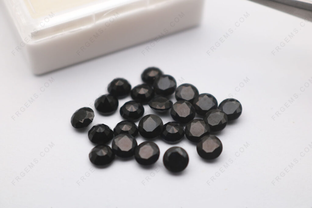 Natural-Genuine-Black-Sapphire-Round-faceted-5.00mm-Loose-Gemstones-Manufactuers-in-China-IMG_7712